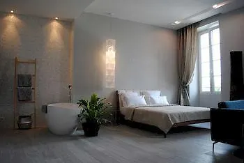 מלון ניס Les Suites Massena