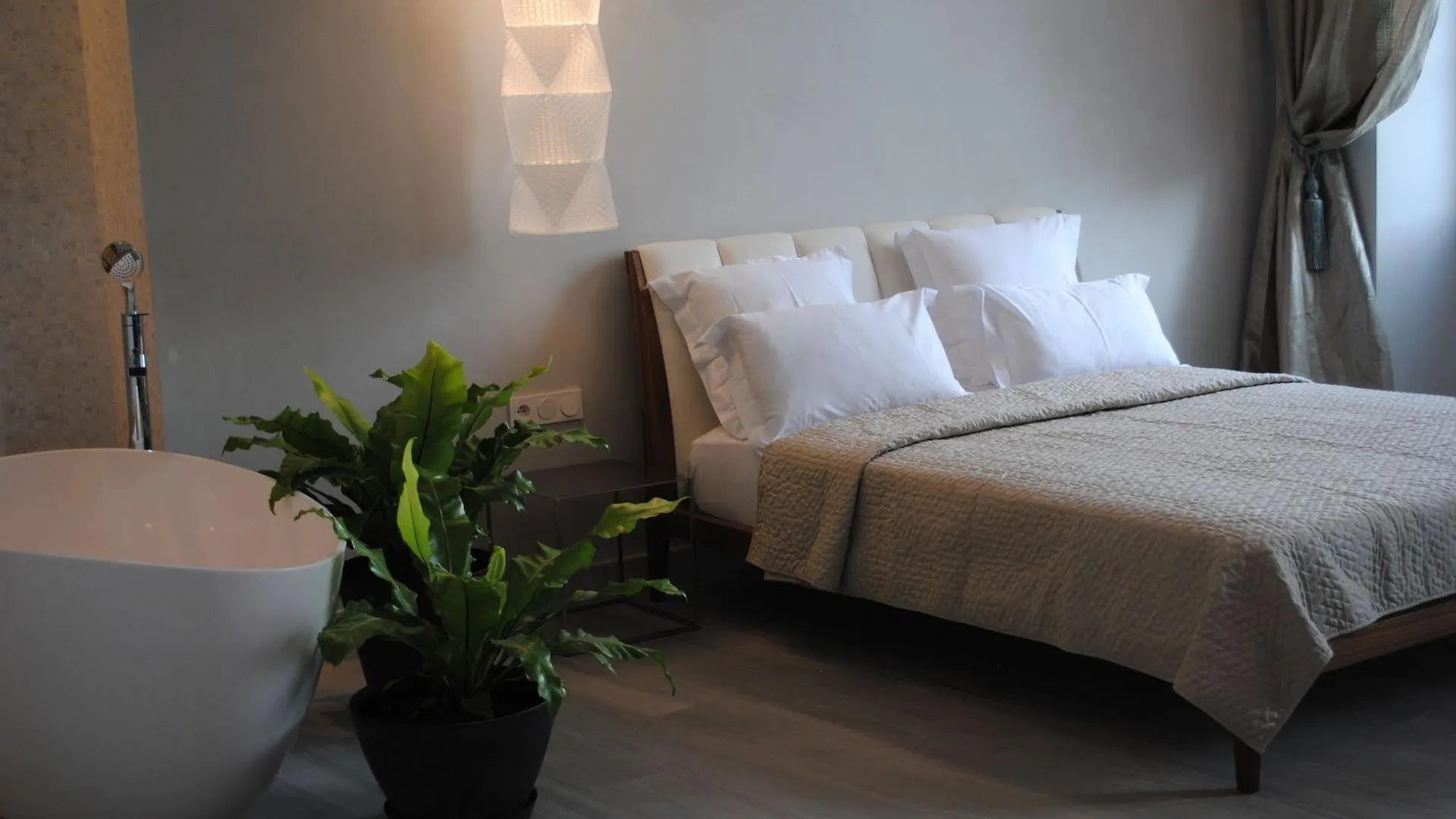 Les Suites Massena Nice